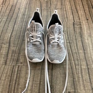 Women Adidas Running/Walking Shoes 7.5